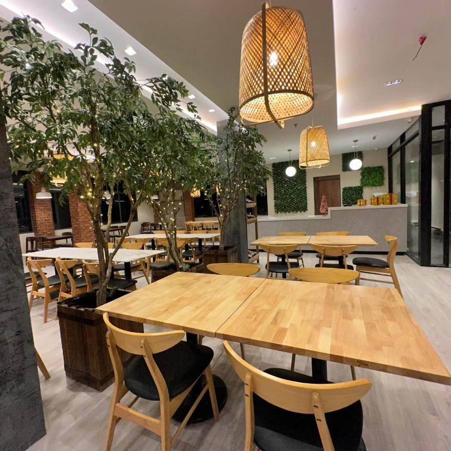 West Prime Hotel Calbayog Eksteriør bilde